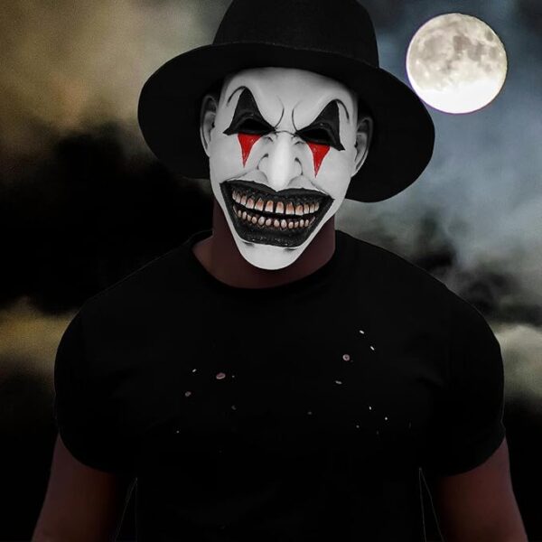 clown mask for halloween